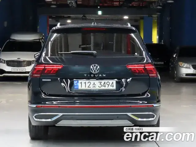 Volkswagen Tiguan Allspace 2022 — ფოტო 5/19