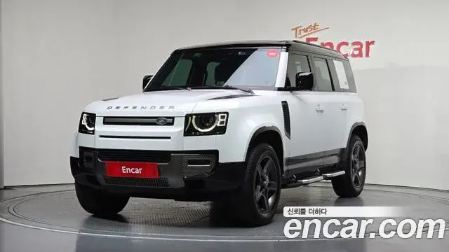 Land Rover Defender 2024 — Фото 9/20