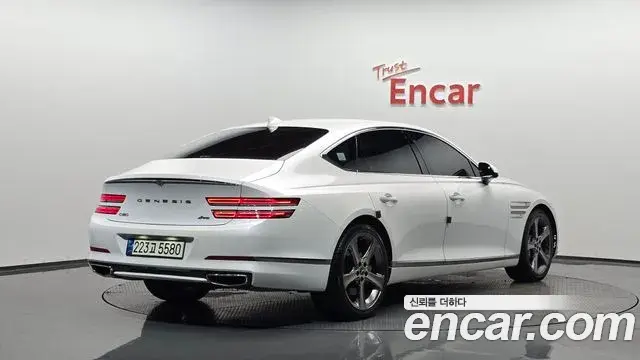 Genesis G80 2021 — Photo 2/33