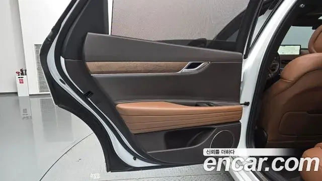 Genesis G80 2021 — Photo 31/33
