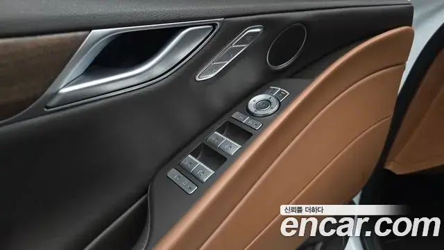 Genesis G80 2021 — Photo 21/33