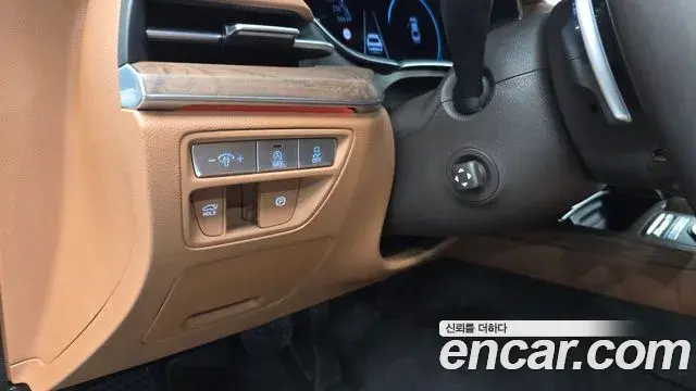 Genesis G80 2021 — Photo 24/33