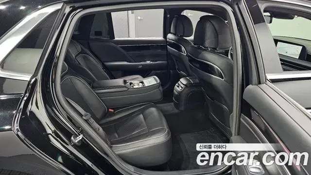 Genesis G90 2023 — ფოტო 6/34