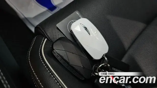Genesis G90 2023 — ფოტო 29/34