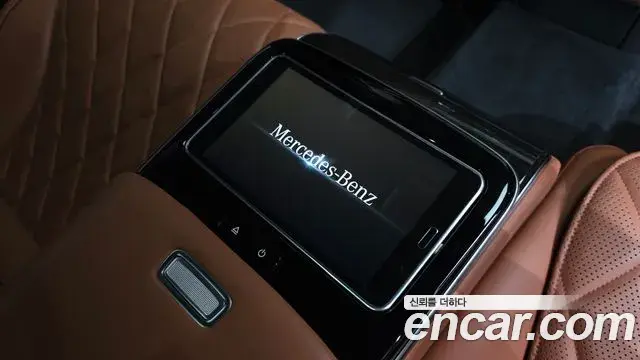 Mercedes-Benz S-Class 2022 — ფოტო 27/39