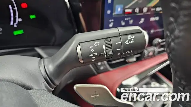 Lexus NX350h 2025 — Photo 22/32