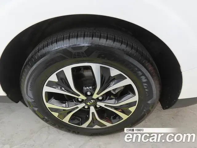 Kia Carnival 2021 — Photo 20/20