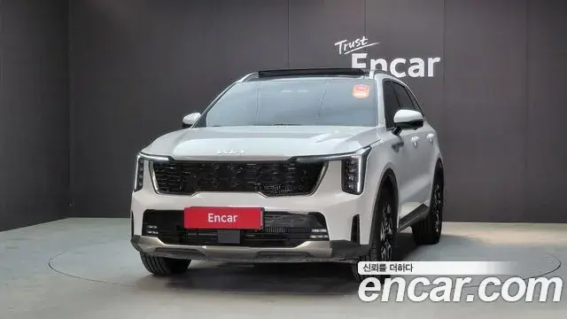 Kia Sorento 2023 — Şəkil 6/33