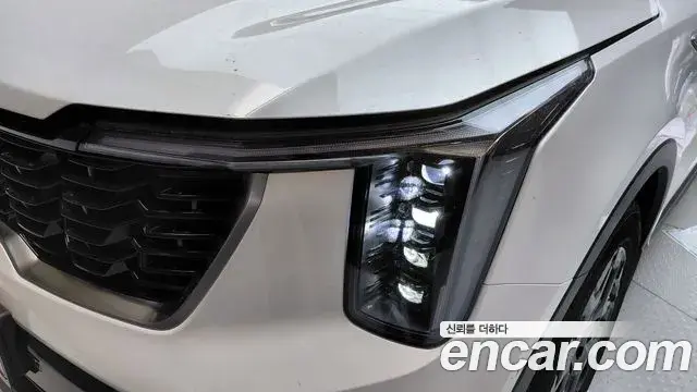 Kia Sorento 2023 — Şəkil 20/33