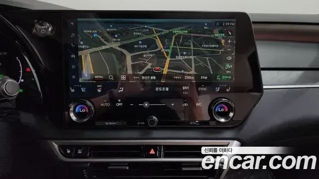 Lexus RX350h 2024 — ფოტო 29/36