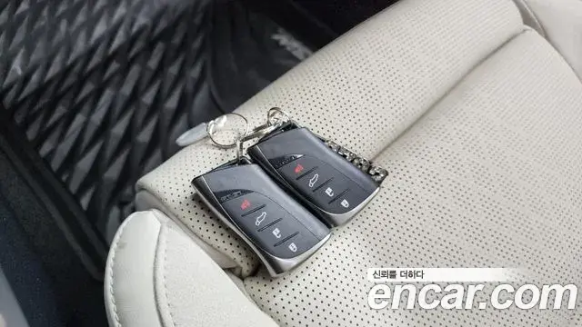 Lexus RX350h 2024 — ფოტო 32/36