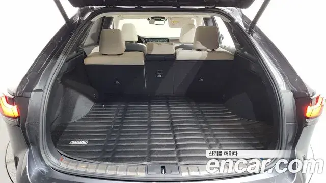 Lexus RX350h 2024 — ფოტო 28/36