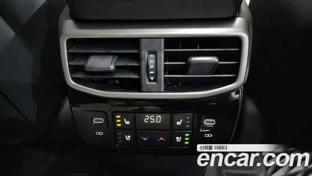 Lexus RX350h 2024 — ფოტო 15/36