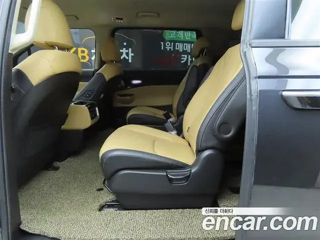Kia Carnival 2020 — Фото 5/20