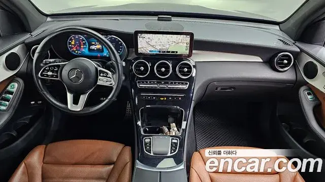 Mercedes-Benz GLC-Class 2022 — Şəkil 9/20
