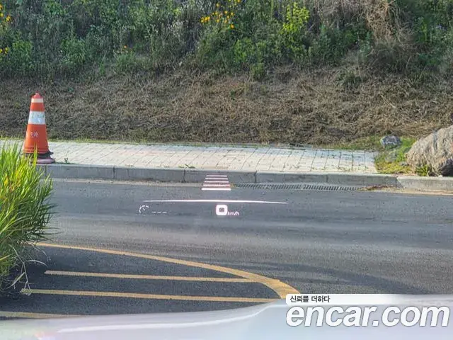 Porsche Cayenne 2022 — Photo 17/20