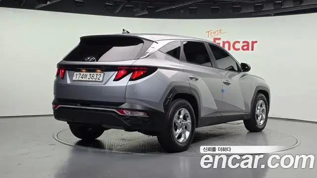 Hyundai Tucson Hybrid 2023 — Photo 11/20
