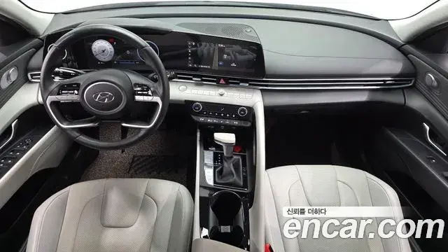 Hyundai The New Avante Hybrid 2021 — ფოტო 27/31
