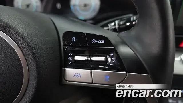 Hyundai The New Avante Hybrid 2021 — ფოტო 12/31