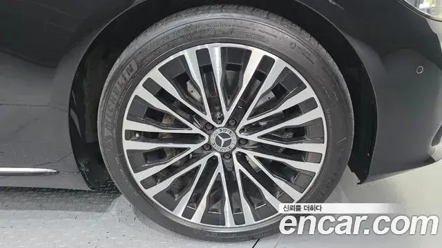 Mercedes-Benz S-Class 2021 — ფოტო 2/34