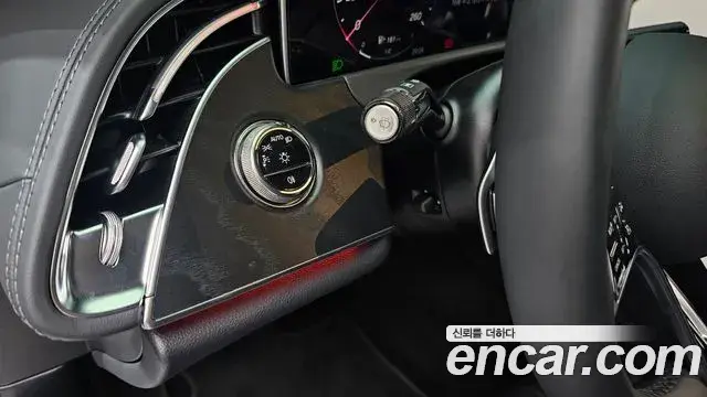 Mercedes-Benz E-Class 2025 — ფოტო 9/33