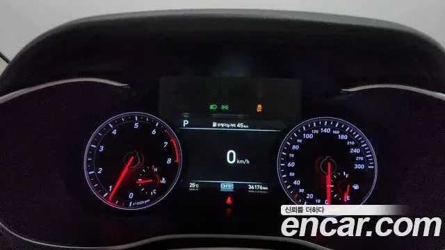Genesis G70 2019 — Şəkil 16/36