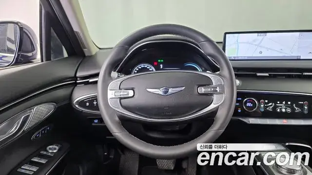 Genesis GV70 2022 — Şəkil 21/33