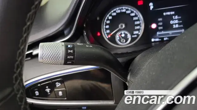 Genesis GV70 2022 — Şəkil 7/33