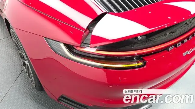 Porsche 911 2021 — ფოტო 32/32