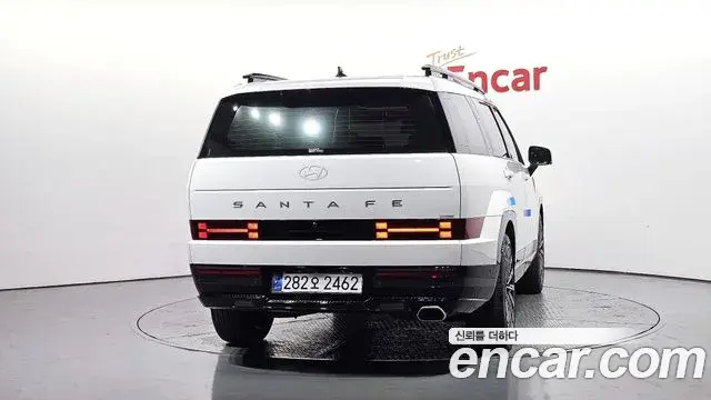 Hyundai Santa Fe 2024 — Photo 4/20