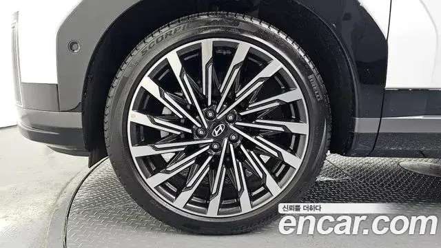 Hyundai Santa Fe 2024 — Photo 5/20