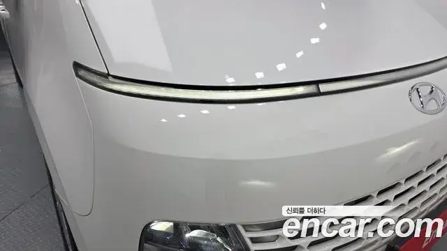 Hyundai Staria 2023 — Photo 11/31