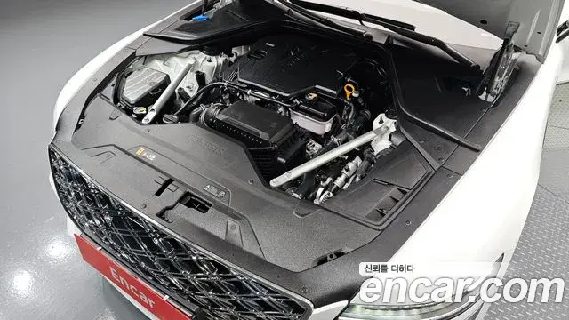 Genesis G80 2024 — Şəkil 28/34