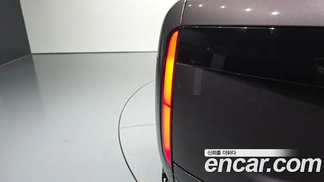 Land Rover Range Rover 2023 — Şəkil 40/43