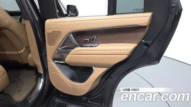 Land Rover Range Rover 2023 — Şəkil 8/43
