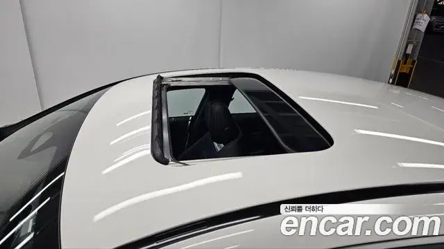 Mercedes-Benz AMG GT 2025 — Şəkil 17/20