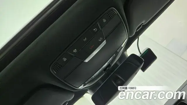 Mercedes-Benz AMG GT 2025 — Şəkil 10/20