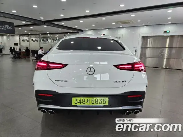 Mercedes-Benz GLE-Class 2025 — ფოტო 7/16