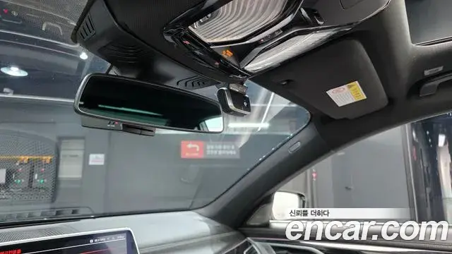 BMW 7 Series 2019 — Photo 1/34