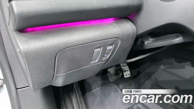 Renault Samsung SM6 2018 — Фото 19/20