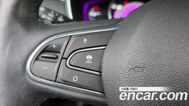 Renault Samsung SM6 2018 — ფოტო 24/35