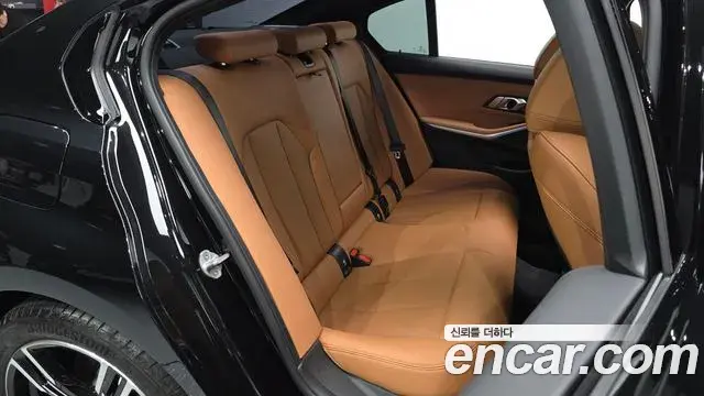 BMW 3 Series 2026 — ფოტო 26/36