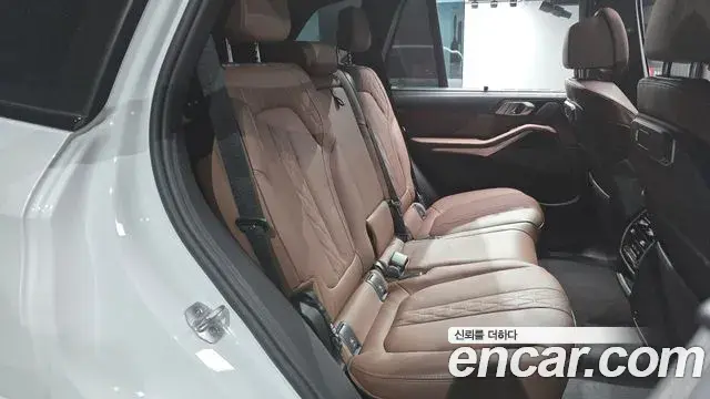 BMW X5 2024 — ფოტო 25/33