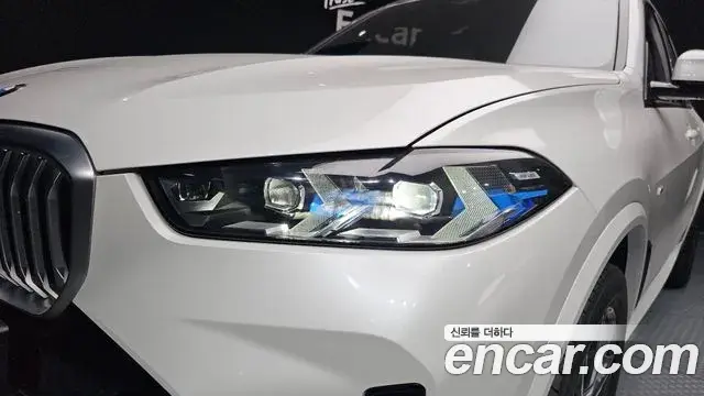 BMW X5 2024 — ფოტო 18/33