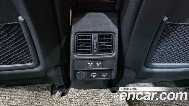 Renault Samsung Arkana 2025 — Фото 19/20