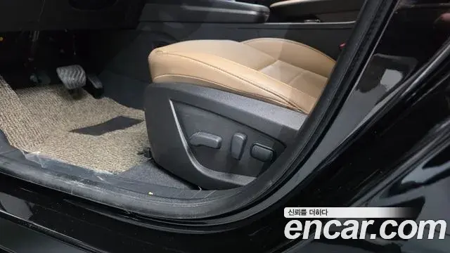 Renault Samsung Arkana 2025 — ფოტო 26/33