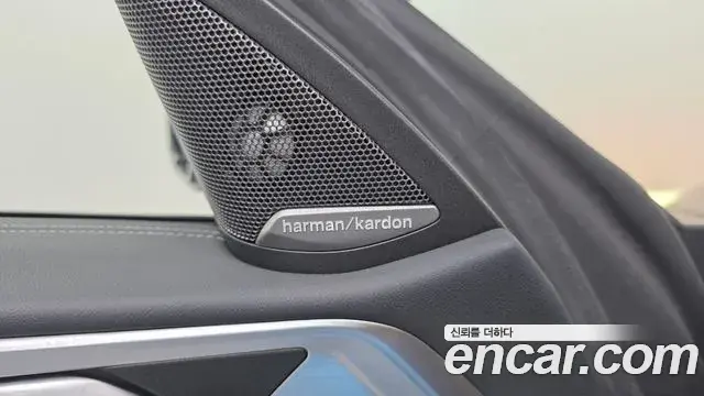 BMW 4 Series 2024 — Photo 15/32