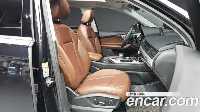 Audi Q7 2019 — Фото 11/20