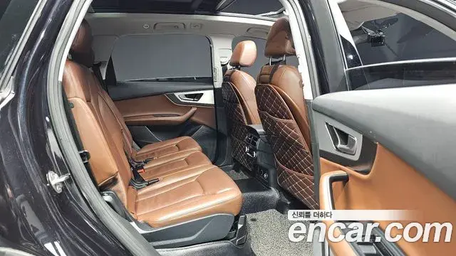 Audi Q7 2019 — Фото 12/20