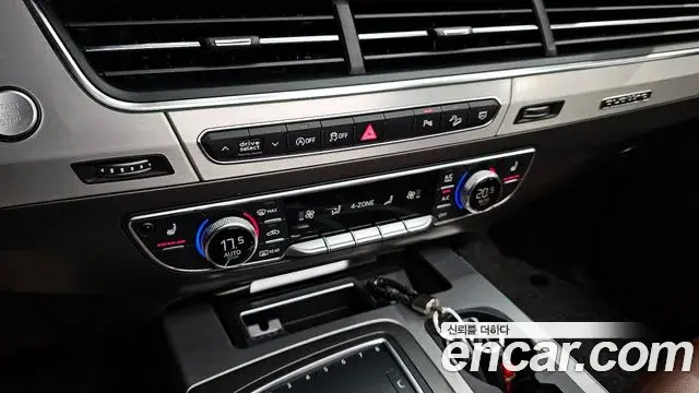 Audi Q7 2019 — Фото 16/20